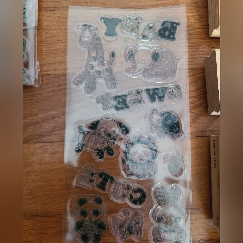 Assorted Rubber Stamp Collection - Picture 3 of 8